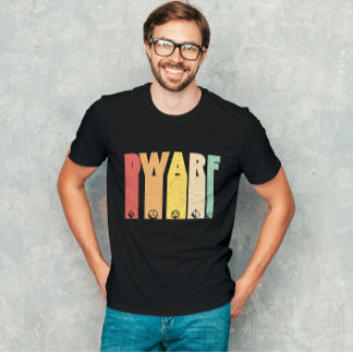 ドワーフ・ダンジョン遊ファンタジーグランジロールのTシャツ Tシャツ
