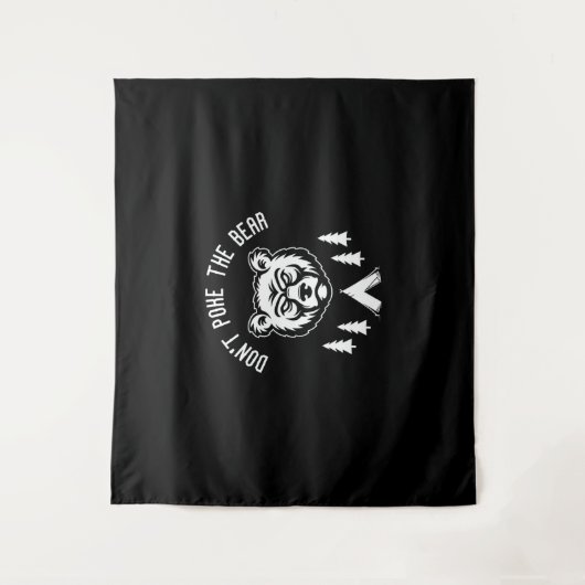 ドントンポケザベア狩り魚釣りキャンプ タペストリー (正面)