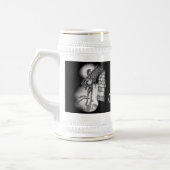 ドン・キホーテ ビールジョッキ (左)