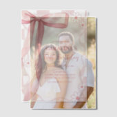 ドードルお洒落ピンクボウファースト誕生日 ベラム紙招待状 (オフセット (カップル))