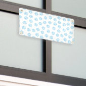 ドードルの前足、犬の前足、赤ちゃんブルーの前足 横断幕 (ビルの外側)