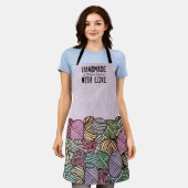 ドードル糸編み物クロシェット手パーソナライズされた形 エプロン (着用した状態)