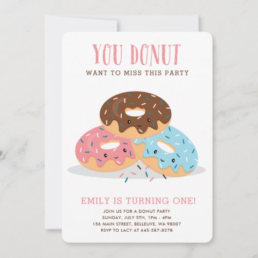 ドーナッ恋しく思トこのおもしろいバースデーパーティー招待ピンク 招待状 (正面)