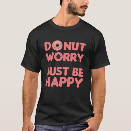 ドーナツおもしろいプリン食べ物陽気ピンク Tシャツ (正面)