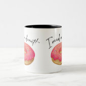 ドーナツが必要だ ツートーンマグカップ (中央)