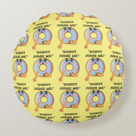 ドーナツが私を判断する ラウンドクッション