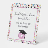 ドーナツと学位の卒業は自分のドーナツを構築 台座サイン (正面)