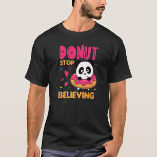 ドーナツの甘いパンダアニマルズスイートペストリーパンダ Tシャツ