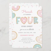 ドーナツの4年生誕のパーティー招待ピンク 招待状 (正面/裏面)