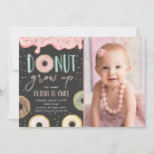 ドーナツはピンクドーナツ女の子の誕生会を育ちます 招待状 (正面)