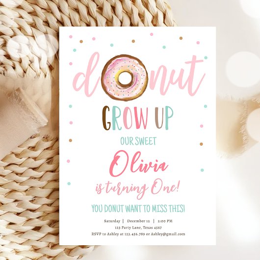 ドーナツグロウアップウォーターカラー私たちの甘い女の子の誕生日 招待状