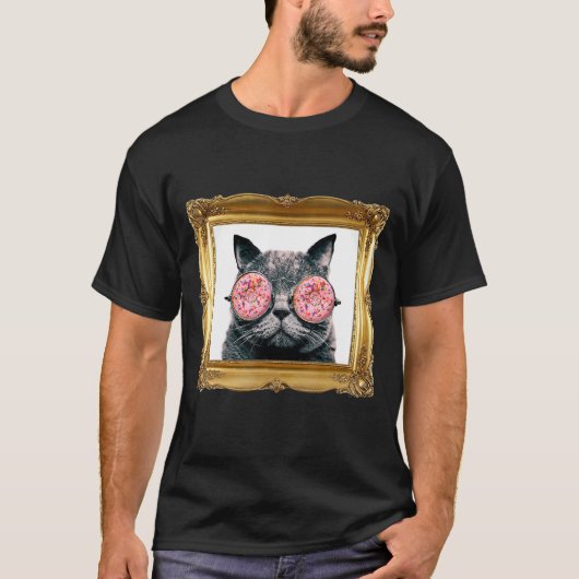 ドーナツサングラスをかけた猫 子猫 甘い食べ物 Tシャツ (正面)