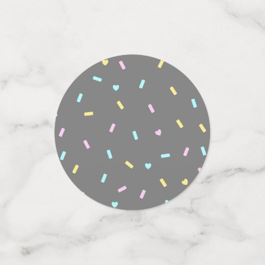 ドーナツテーマツースイートバースデーパーティー コンフェッティ (スモール正面)