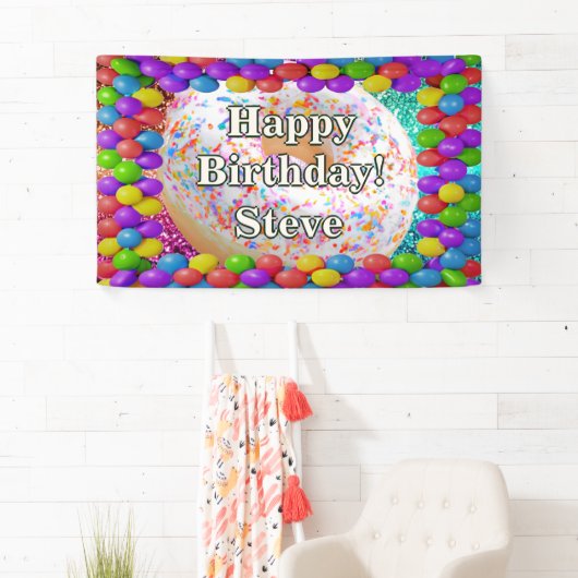 ドーナツパーソナライズされたキャラクター誕生日バナー 横断幕 (インサイチュ)