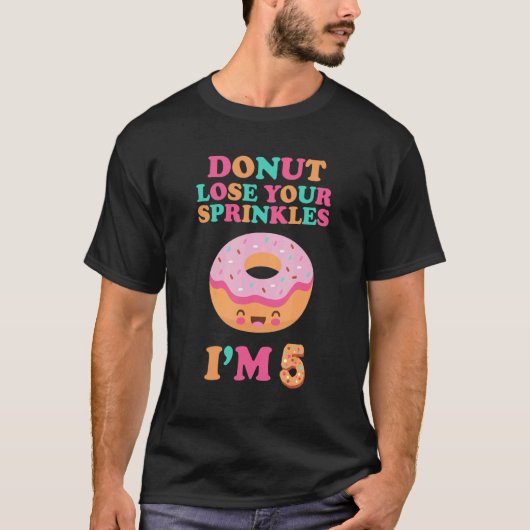 ドーナツフライングレスおもしろい5誕生日5年 Tシャツ (正面)
