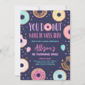 ドーナツ恋しく思このピンク甘い女の子誕生日I 招待状 (正面)