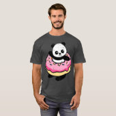 ドーナツ振りかけるパンダかわいいドーナツ食べ物スイーツ Tシャツ (正面フル)
