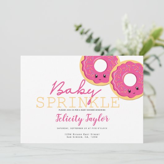 ドーナツ散水赤ちゃんシャワーピンクの双子の女の子 案内状 (スタンド正面)
