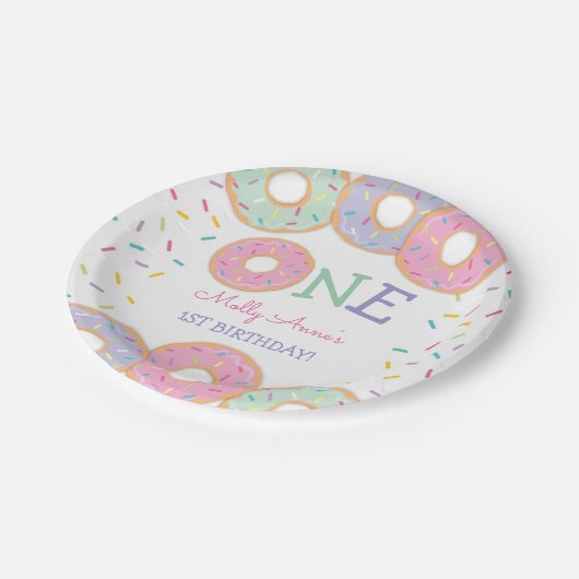 ドーナツ1日の誕生日ドーナツ成長ピンクの散水器 ペーパープレート (アングル)