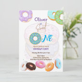 ドーナツ1歳の男の子 誕生日招待状 招待状 (スタンド正面)