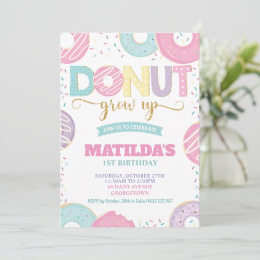 ドーナツ1歳の誕生日を迎える少女ドーナツパーティー 招待状 (スタンド正面)