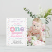 ドーナツ1歳の誕生日招待状(写真付き) 招待状 (スタンド正面)