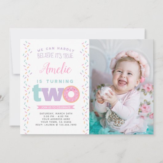 ドーナツ2歳の誕生日招待状（写真付き） 招待状 (正面)