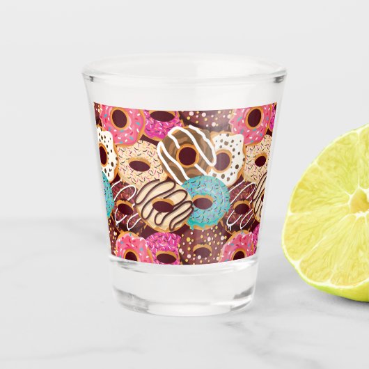 ドーナツ、チョコレートドーナツ、チョコレートドーナツ ショットグラス (正面)