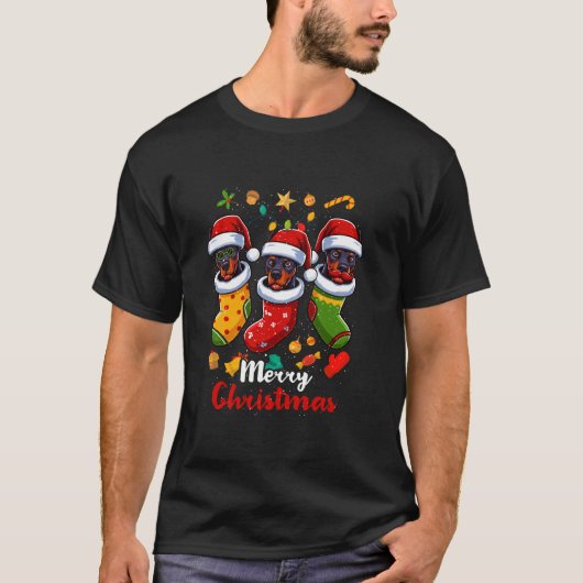 ドーバーマンサンタクロースクリスマスストッキングドッグメリー Tシャツ (正面)