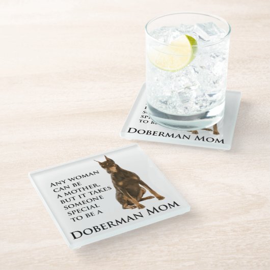 ドーベルマン犬のお母さんガラスのコースター ガラスコースター (アングル)