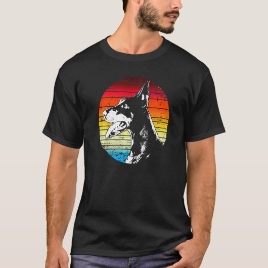 ドーベルマン犬の種類 10 Tシャツ (正面)