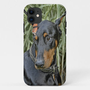 ドーベルマン犬の蝶驚き iPhone 11 ケース