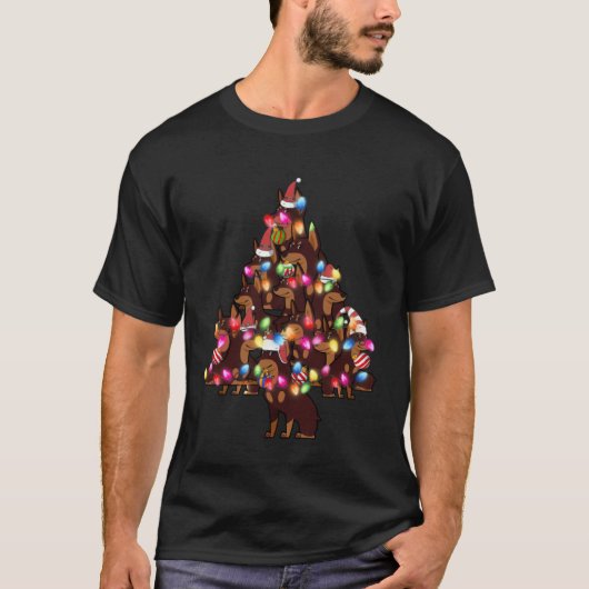 ドーベルマン 犬 かわいい 帽子 クリスマス ツリー パイル Tシャツ (正面)