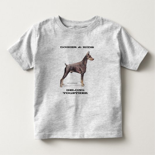 ドーベルマン（犬）と子供 – -（犬）ドーベルマン・ピンシェル トドラーTシャツ (正面)
