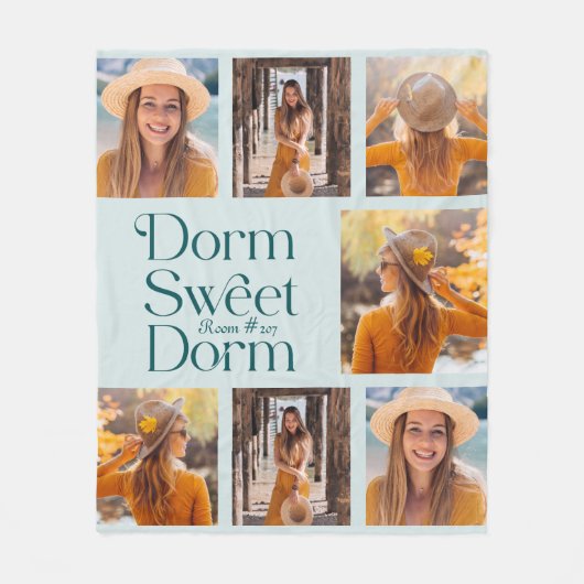 ドームスウィートドルムフォトコラージルームナンバーティール(緑がかった色) フリースブランケット (正面)