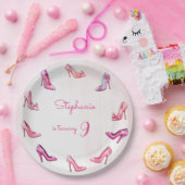 ドールピンクのハイヒールシューズの女の子の誕生日パーティー ペーパープレート (パーティー)