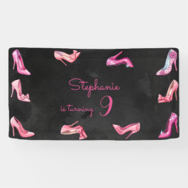 ドールピンクのハイヒールシューズの女の子の誕生日パーティー 横断幕