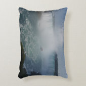 ナイアガラ滝の蹄鉄滝 アクセントクッション (正面(垂直))