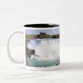 ナイアガラ・フォールズのアメリカの滝 ツートーンマグカップ (左)