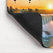 ナイアグラ上空の熱気球秋 マウスパッド (コーナー)