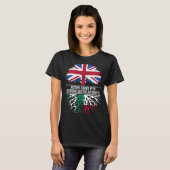ナイジェリアとポーランドで育てられたイギリス人 Tシャツ (正面フル)