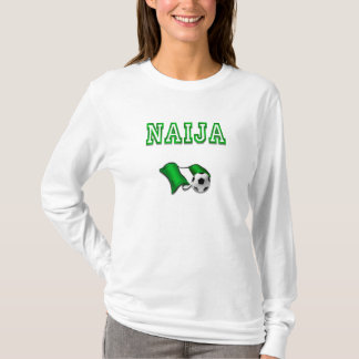 ナイジェリアのサッカーのスターのギフトのNaijaの旗 Tシャツ