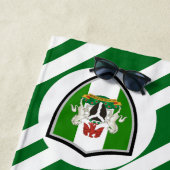 ナイジェリア国旗のコートを着た腕ビーチタオル ビーチタオル (インサイチュ)