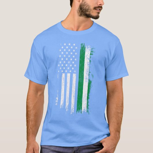 ナイジェリア系アメリカ人 アメリカ国旗 プライド ナイジェリア アメリカ家族 Tシャツ (正面)