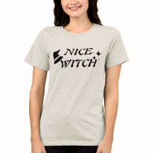 ナイスウィッチ心地よいTシャツ、ハロウィーン用シャツ