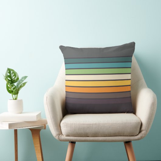 ナイスレトロカラフルストライプのパターン クッション (椅子)
