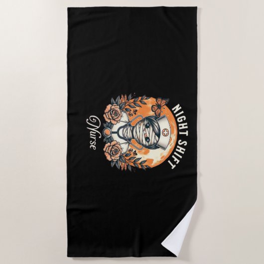 ナイトシフトナースミームハロウィンヘルスケアフローラ ビーチタオル (正面)