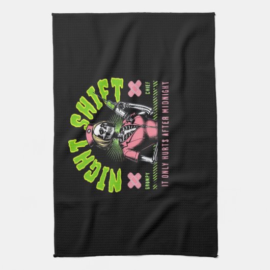 ナイトシフトナース – 全国ナース週間ギフトアイディア キッチンタオル (縦)