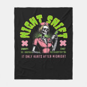 ナイトシフトナース – 全国ナース週間ギフトアイディア フリースブランケット (正面)