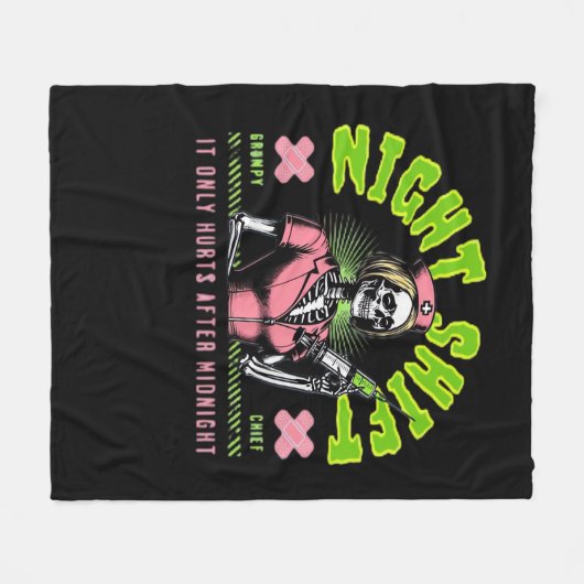 ナイトシフトナース – 全国ナース週間ギフトアイディア フリースブランケット (正面(横))